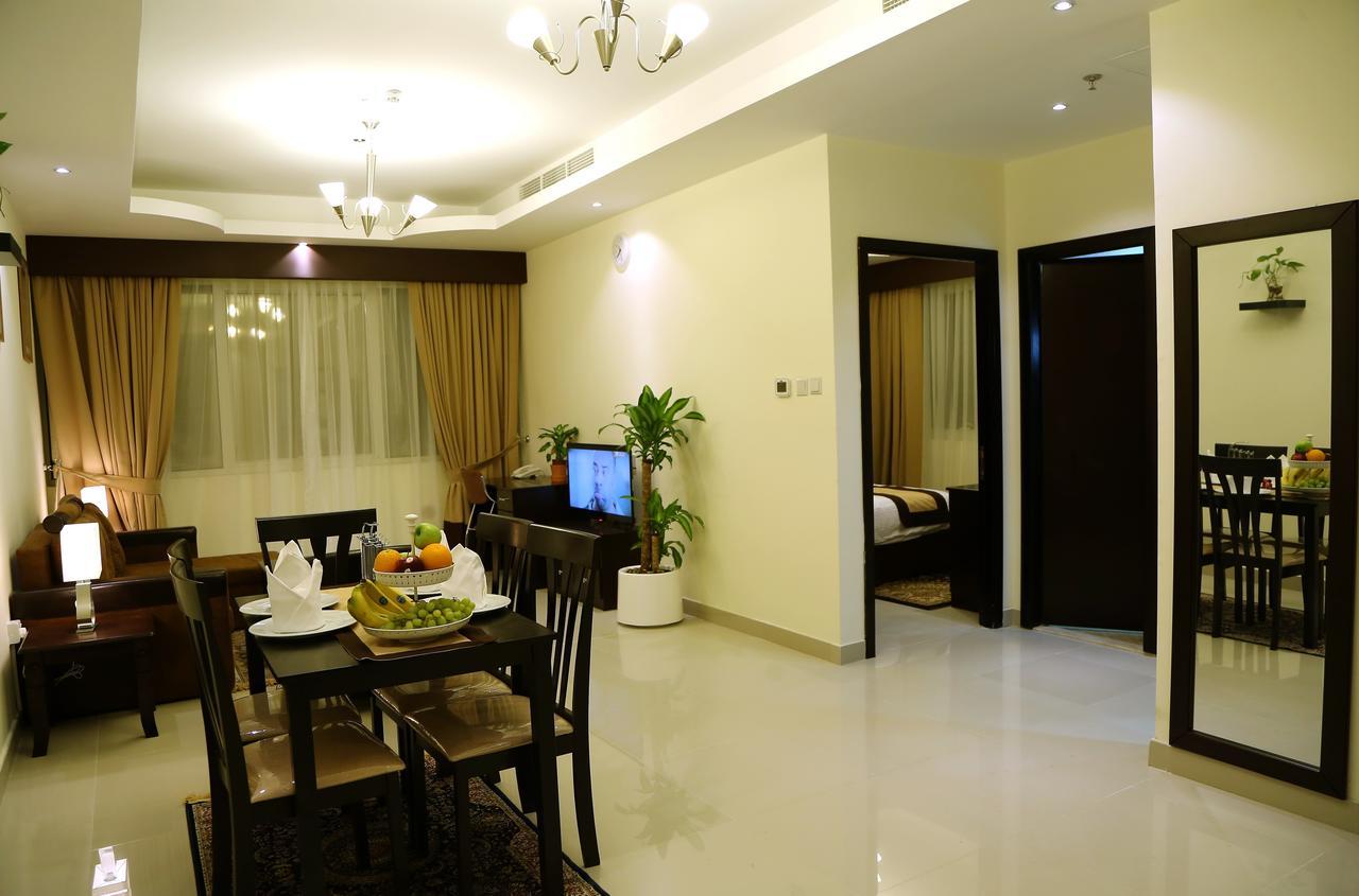 Travellers Hotel Apartment Dubai Ngoại thất bức ảnh