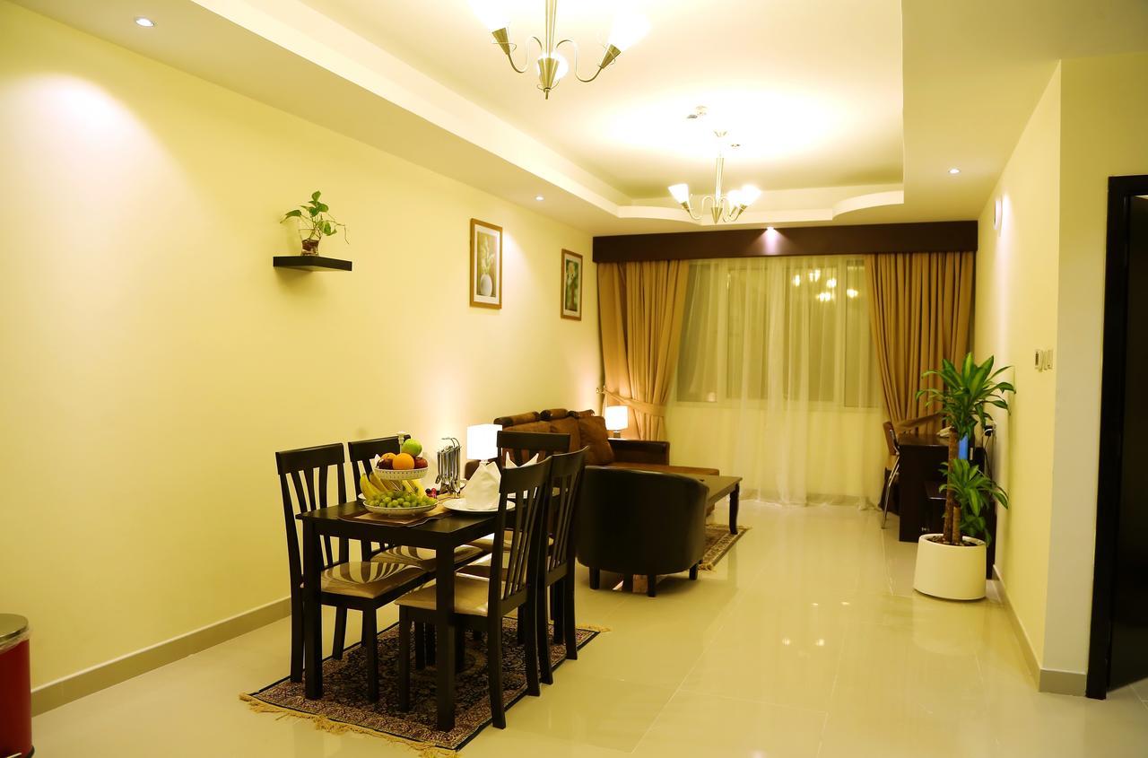 Travellers Hotel Apartment Dubai Ngoại thất bức ảnh