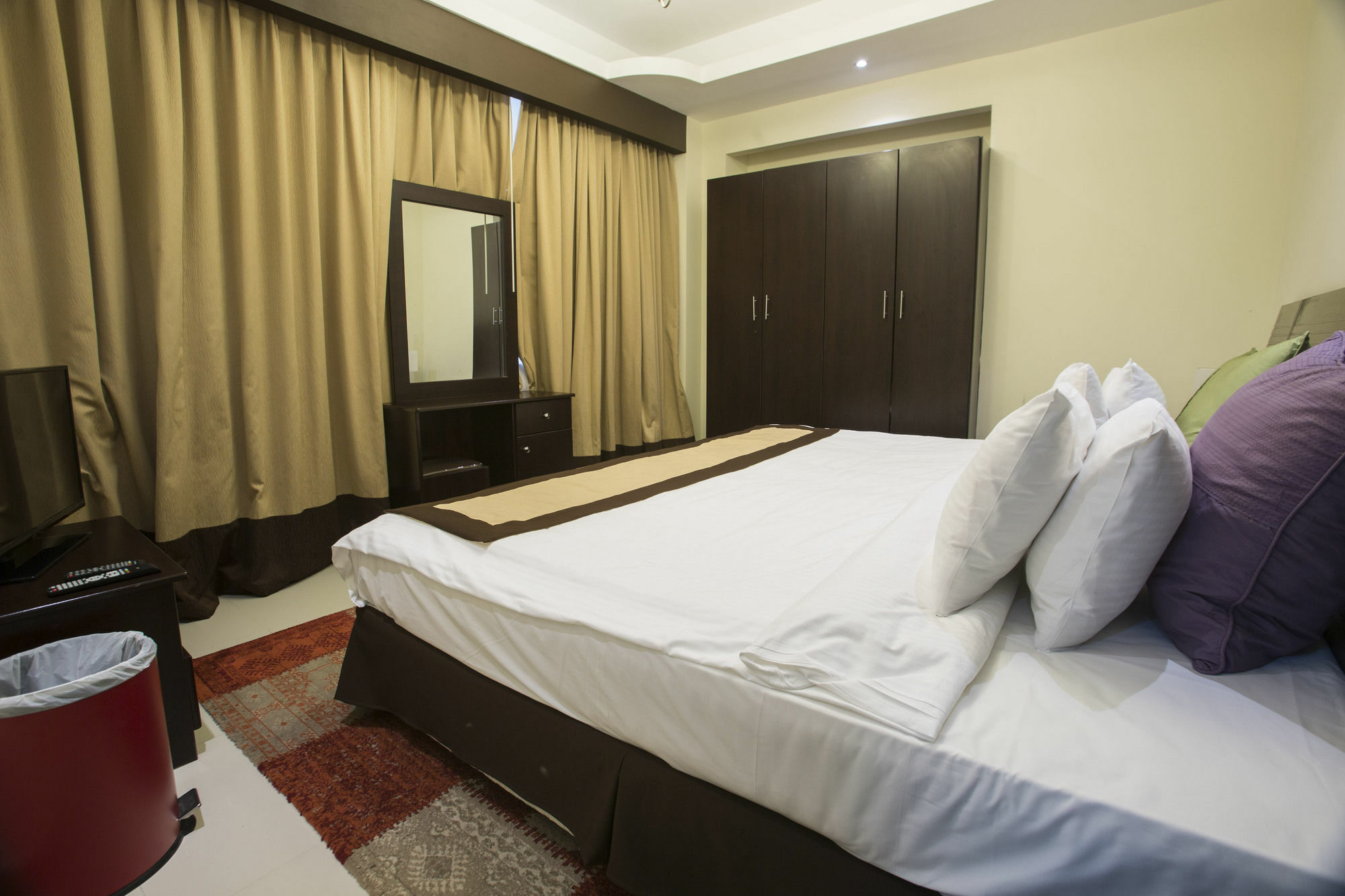 Travellers Hotel Apartment Dubai Ngoại thất bức ảnh